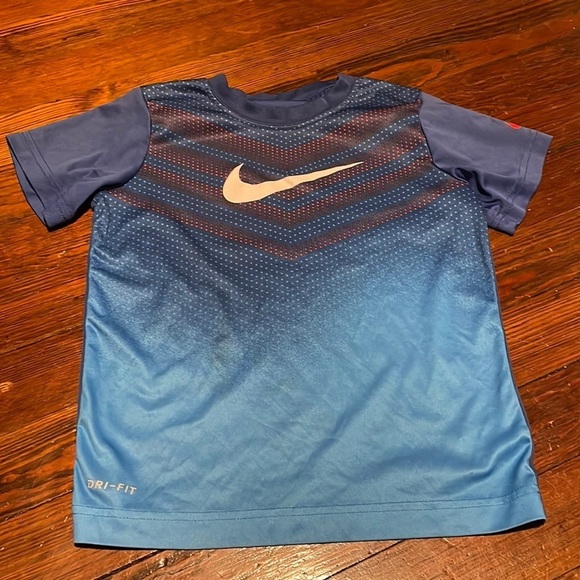 Nike Kid’s Performance Blue Shirt Size S - Picture 1 of 6